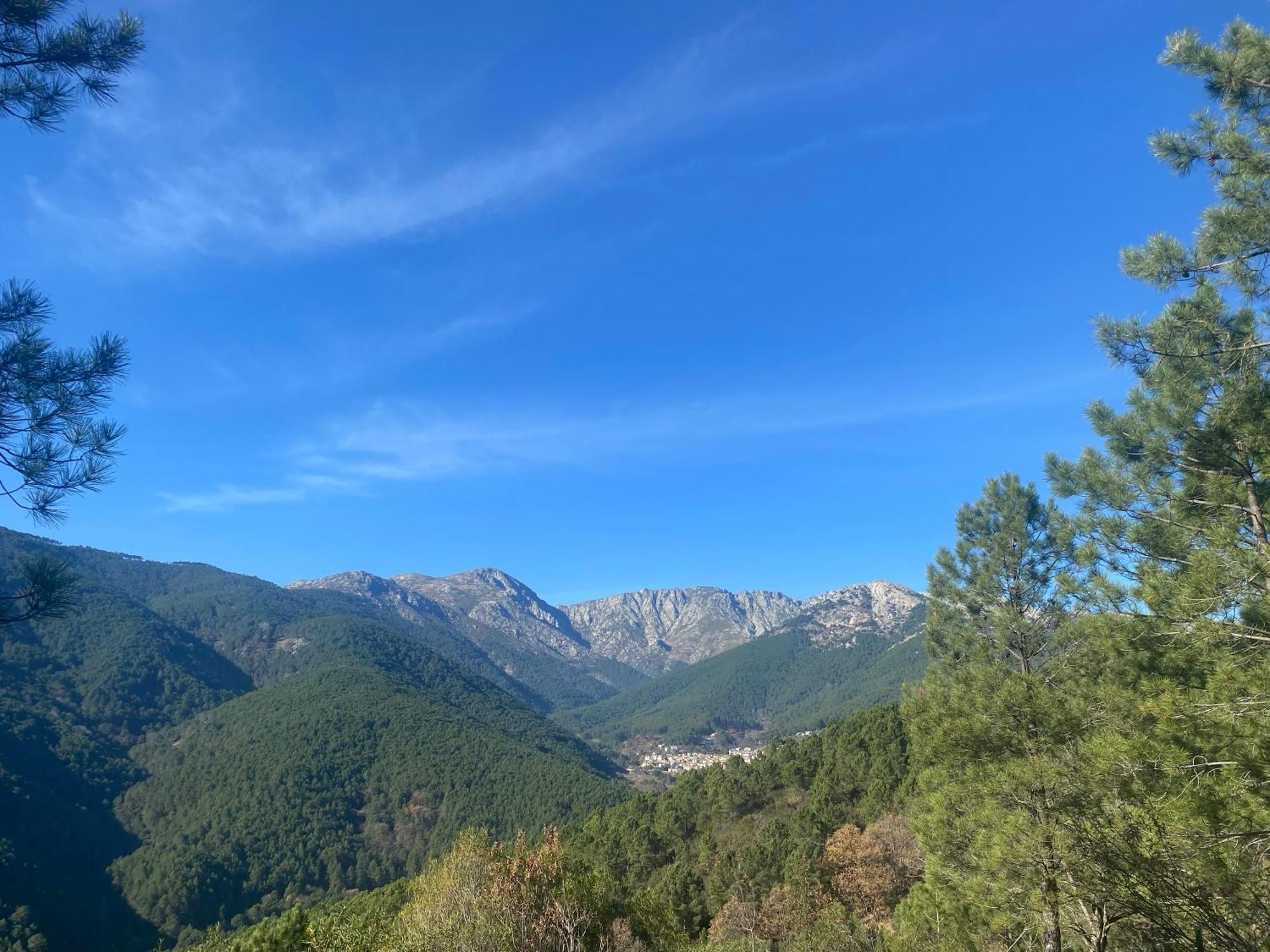 Hostal Cielo De Gredos Guisando Exterior foto